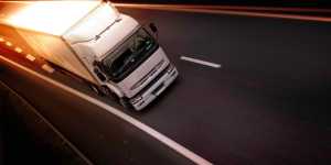 MeetingNewPeopleAndTheCommunityAfterMoving Hawaii Island Moving residential moving to hawaii moving movers foreman